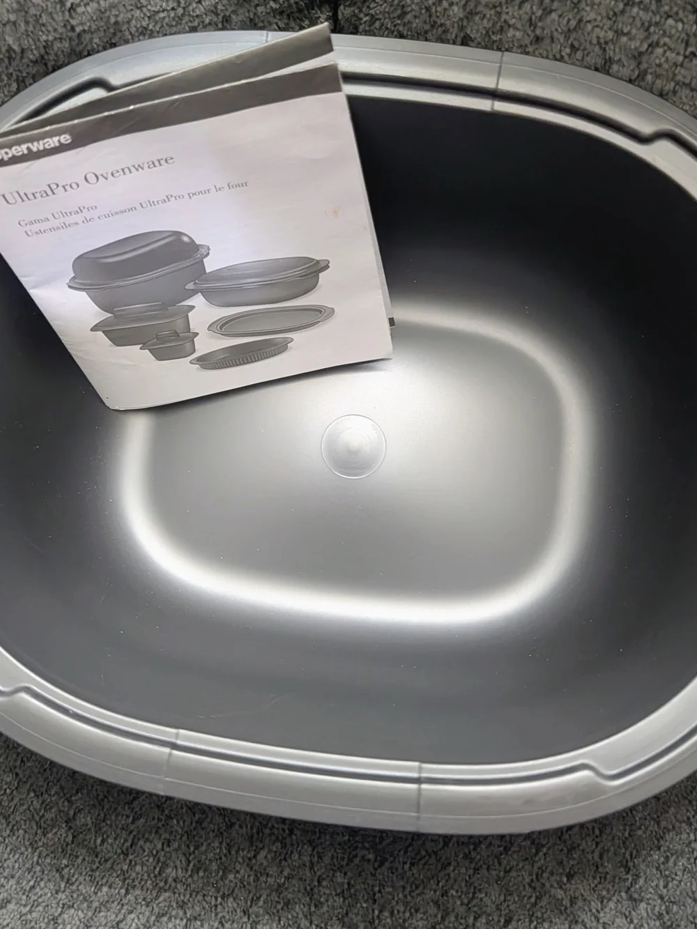 Tupperware UltraPro Ovenware Lid in Black